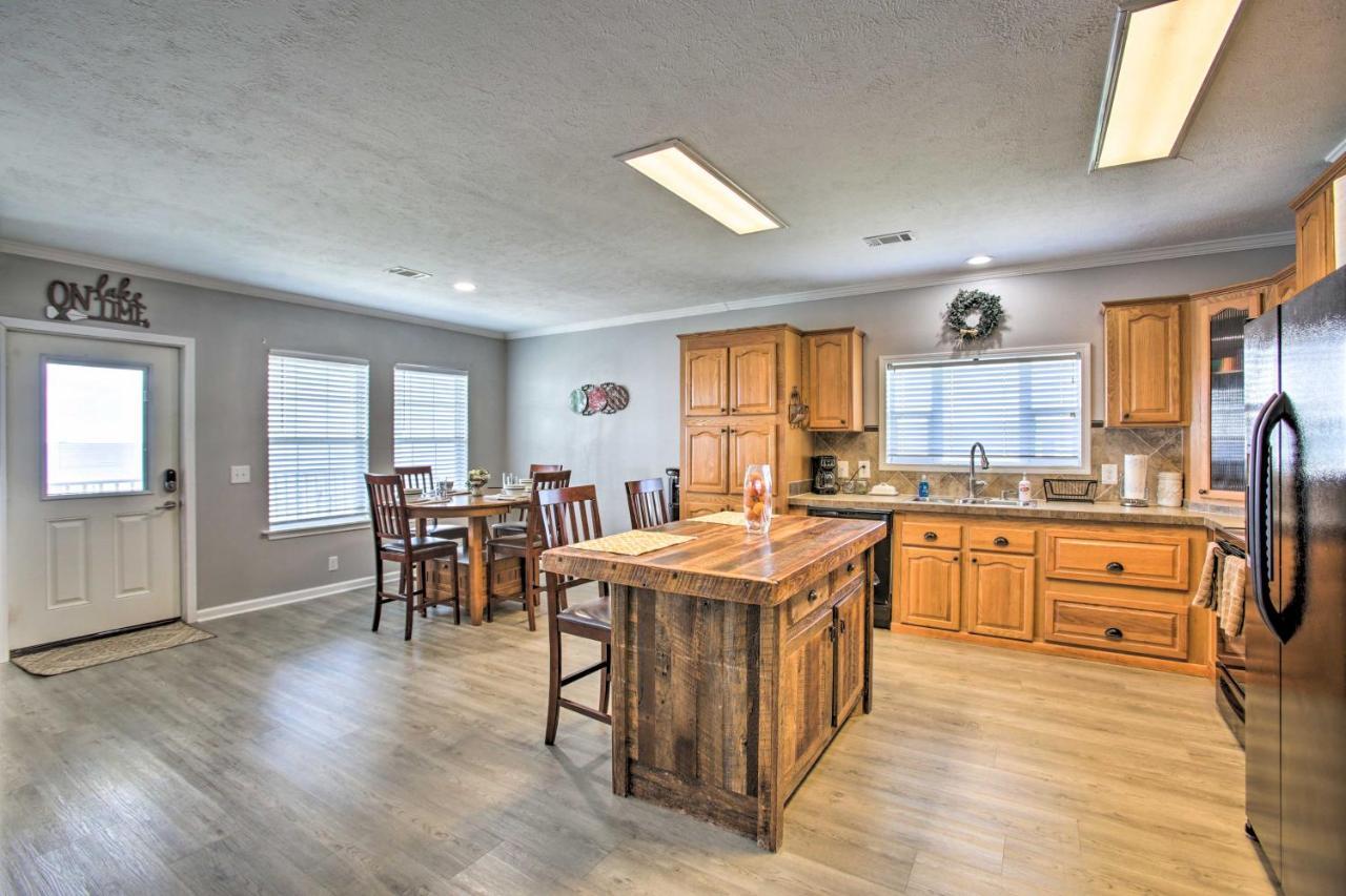 Waterfront New Orleans Home With Private Dock And Pier Εξωτερικό φωτογραφία